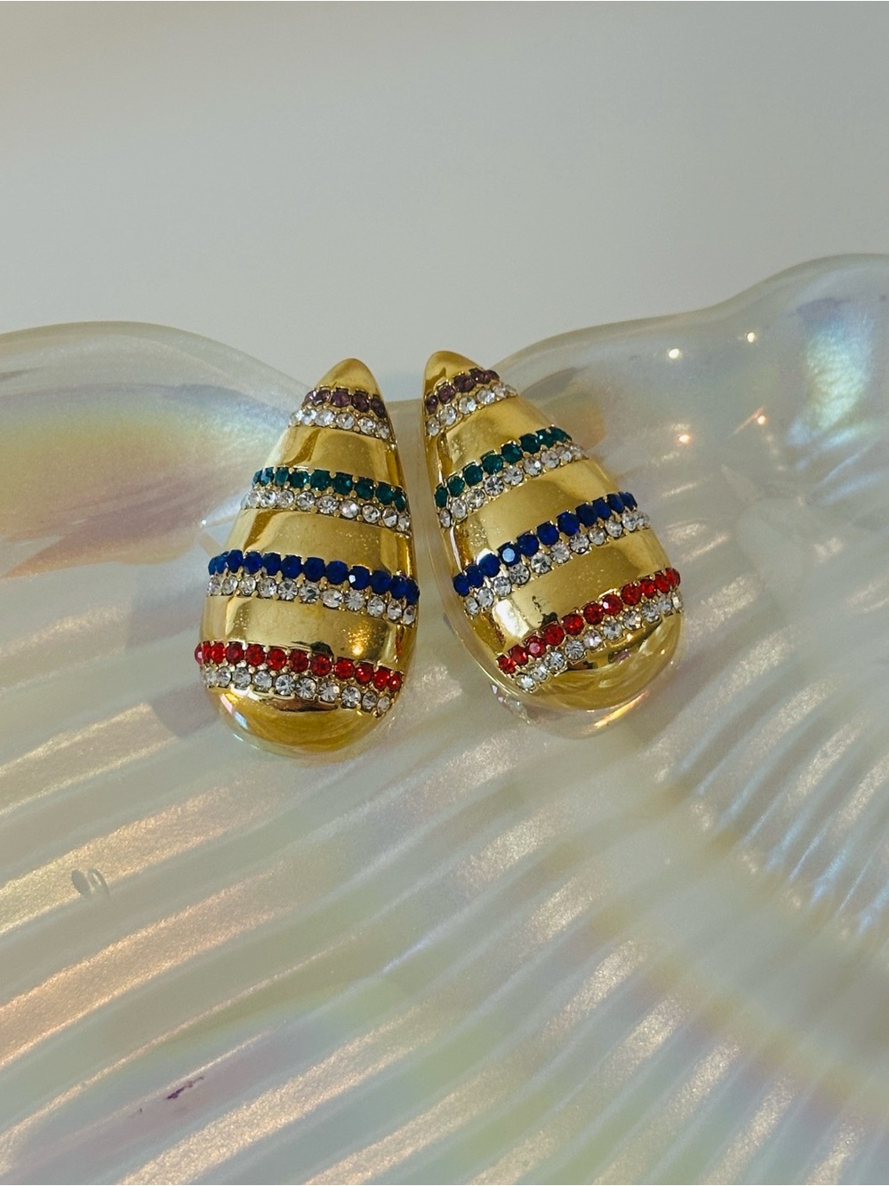Fashion Jewelry Gold Teardrop Earrings with Red, Blue, Green Stripes